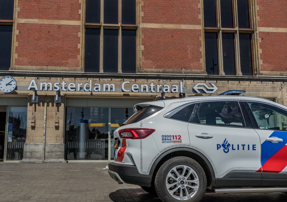 Amsterdam Residents Boost Health: Regular GP Check-ups Prevent Major Diseases