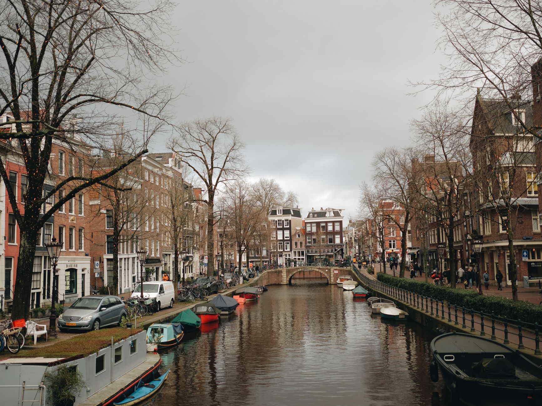 Rent Here, Buy Elsewhere: The Rent-Vesting Strategy Taking Hold in Amsterdam